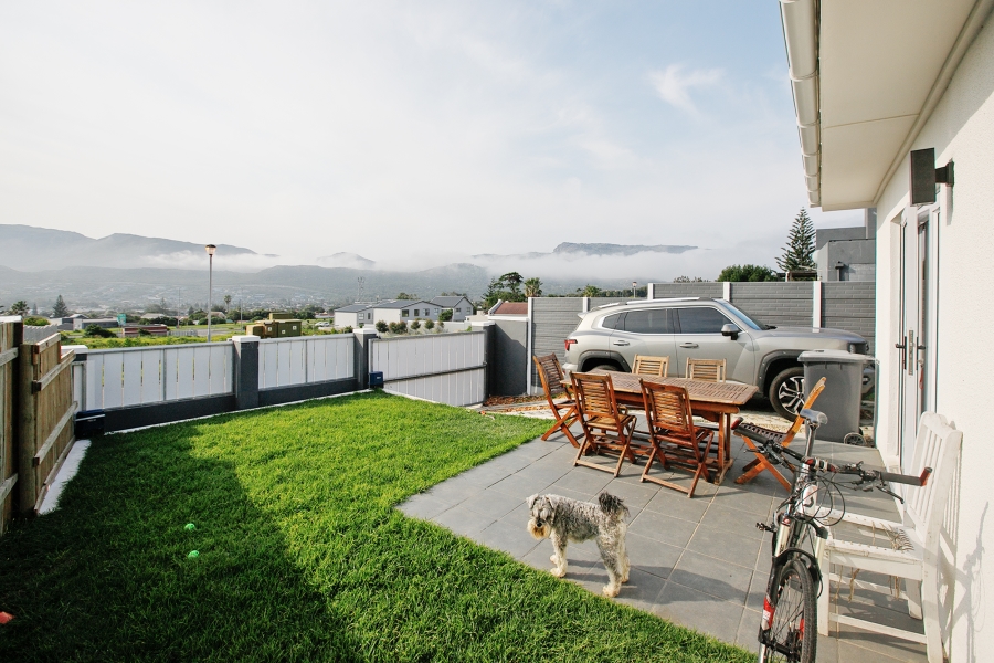 3 Bedroom Property for Sale in Capri Western Cape